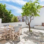 Chiarina's Spiti - Stylish & Peaceful In Old Town Semesterbostad Skopelos stad