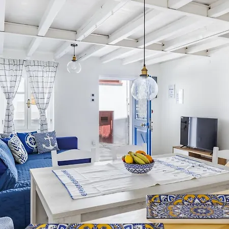 Semesterbostad Chiarina's Spiti - Stylish & Peaceful In Old Town Skopelos stad
