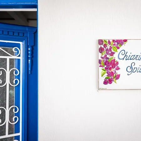 Chiarina's Spiti - Stylish & Peaceful In Old Town Semesterbostad *