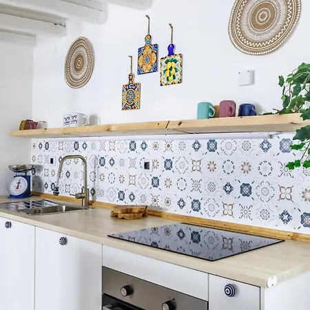 펜션 Chiarina's Spiti *