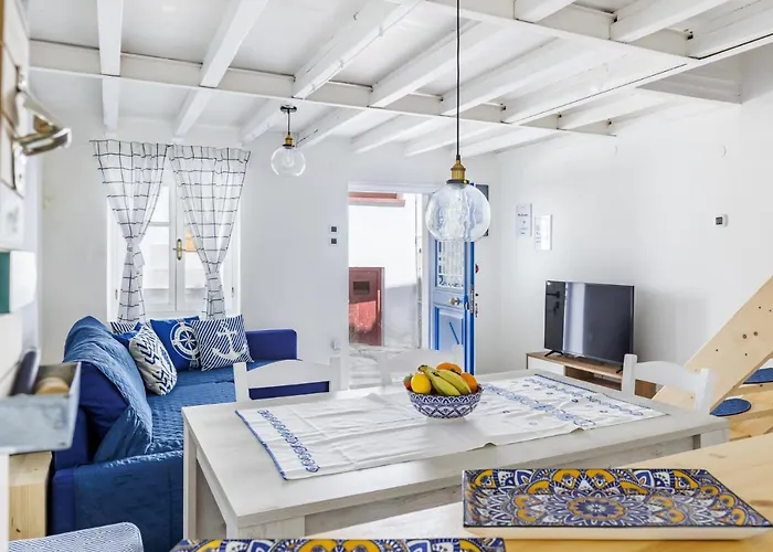 Ferienhaus Chiarina's Spiti - Stylish & Peaceful In Old Town Skopelos