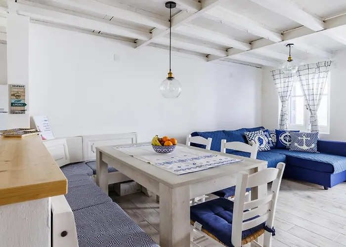 Chiarina's Spiti - Stylish & Peaceful In Old Town