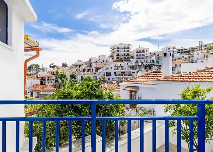 Ferienhaus Chiarina's Spiti - Stylish & Peaceful In Old Town Skopelos