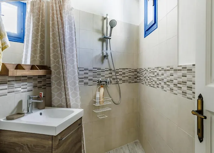 Chiarina's Spiti - Stylish & Peaceful In Old Town